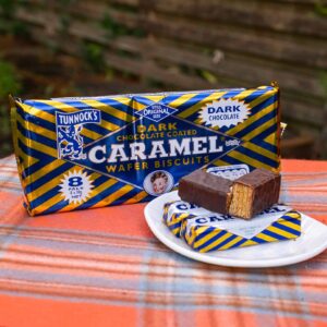 Tunnock's Caramel Wafers Dark