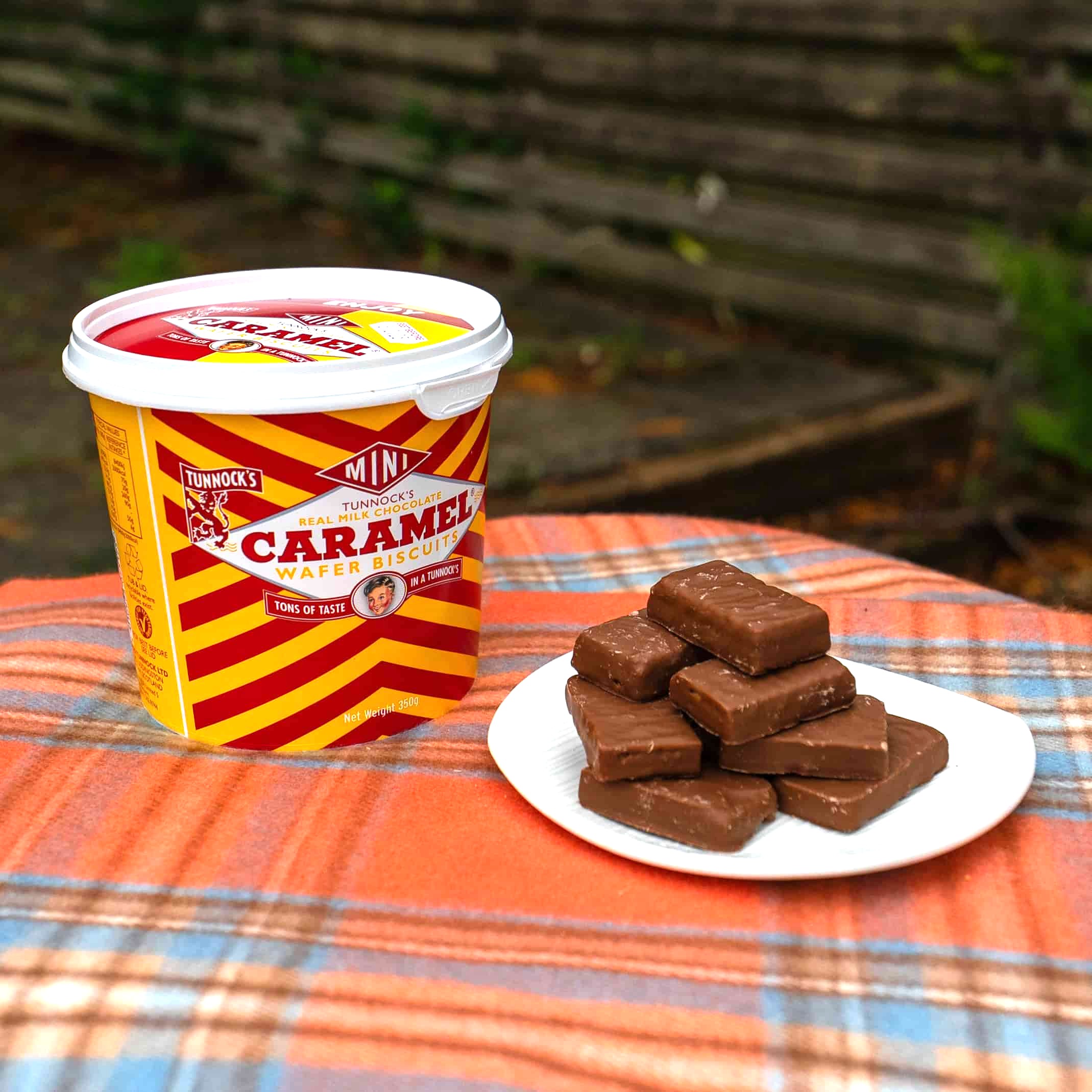 Tunnock's Caramel Wafers Mini Bites Tub